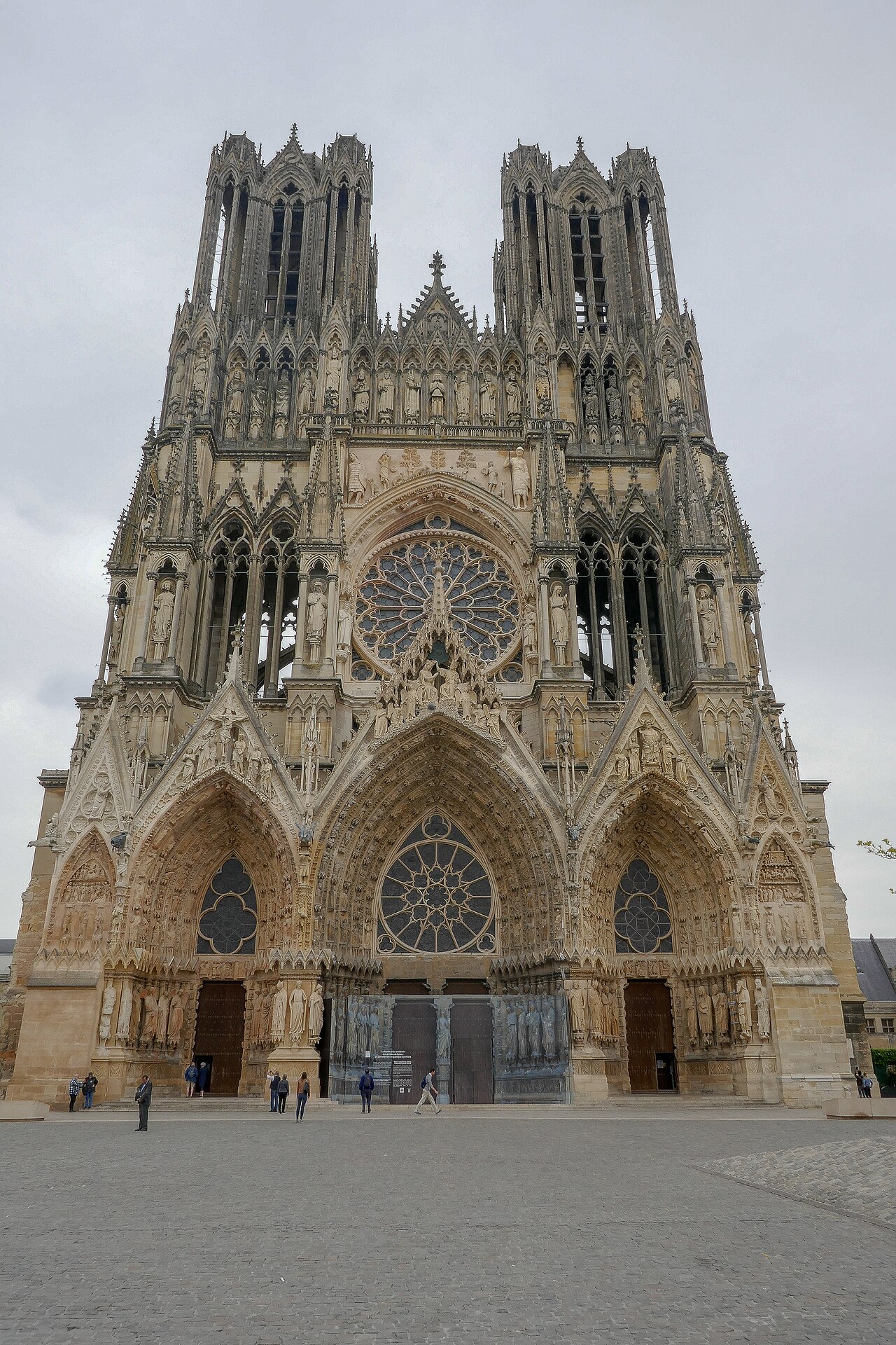 Où acheter du CBD à Reims ? Les 5 meilleurs shops selon Google